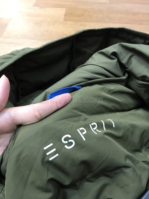 Áo khoác phao bông không đường may Esprit