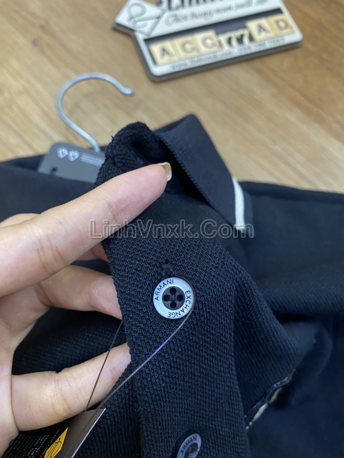 Polo AX đen viền cổ