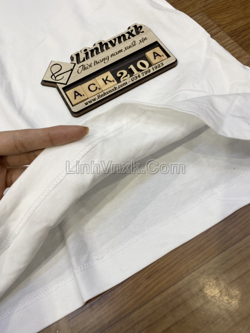 Áo thun trắng cotton Das logo nhỏ