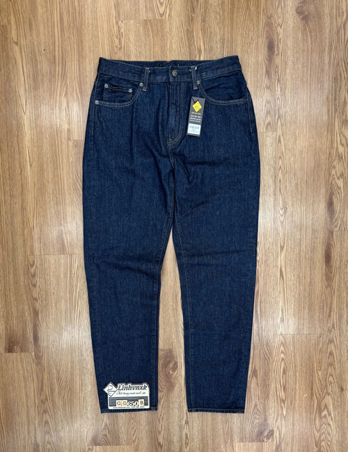 Quần jean Uni dáng Tapered