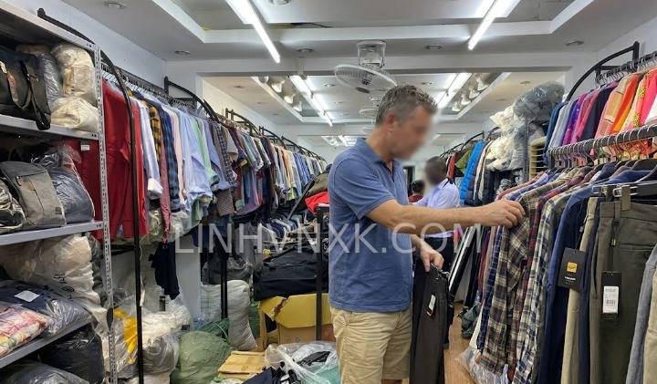 Men’s Casual Clothing in Hanoi for Expats