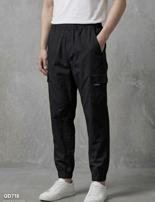Quần jogger dù thể thao xuất hàn QD718A màu đen